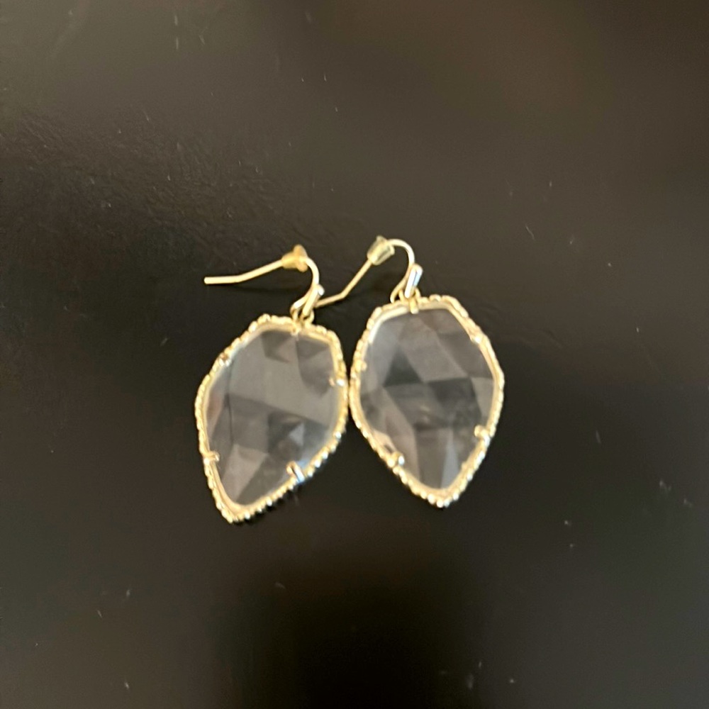 Kendra Scott Connely Earrings - Used